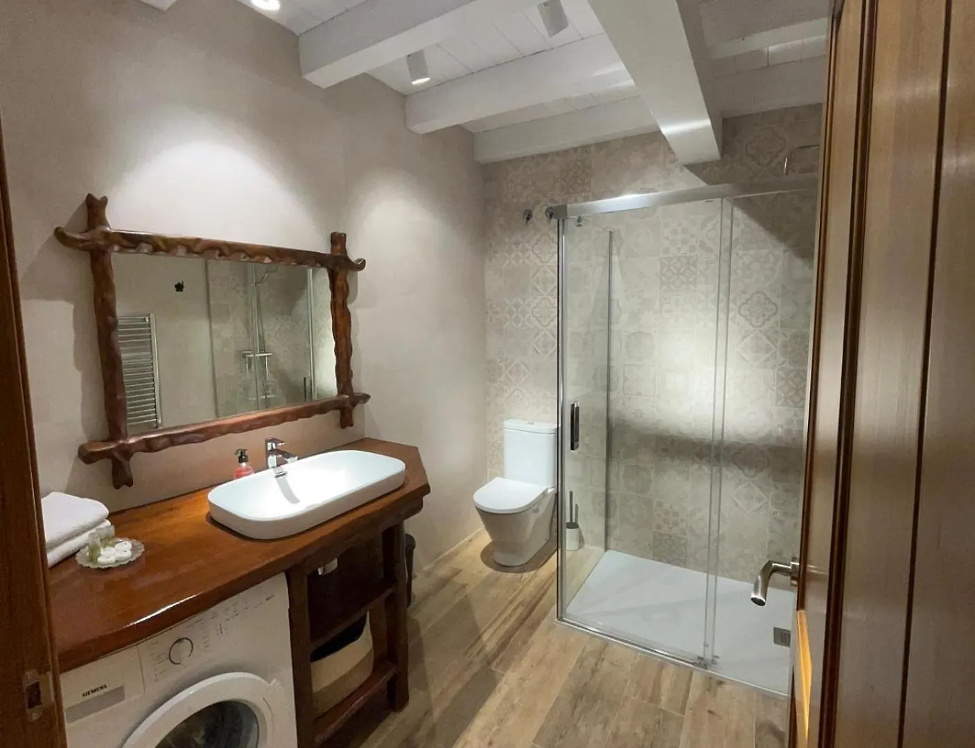 Apartment Apartamentos Iparagirre Ispáster Spanien